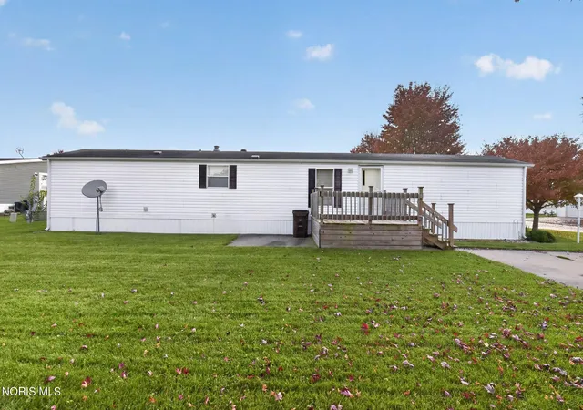 Photo 1 of Manufactured home for sale at 14900 County Rd H #32, Wauseon, OH 43567 | MLS# 10015320 | Listing updated on 2026-10-28