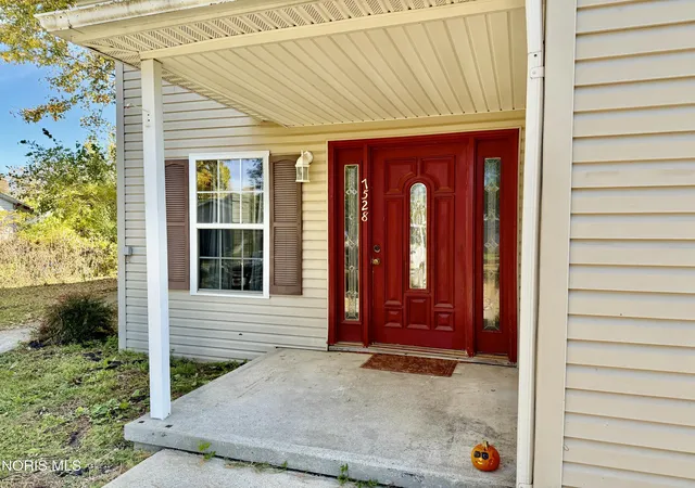 Photo 2 of Single family home for sale at 7528 Magee St, Paulding, OH 45879 | MLS# 10015397 | Listing updated on 2026-10-30
