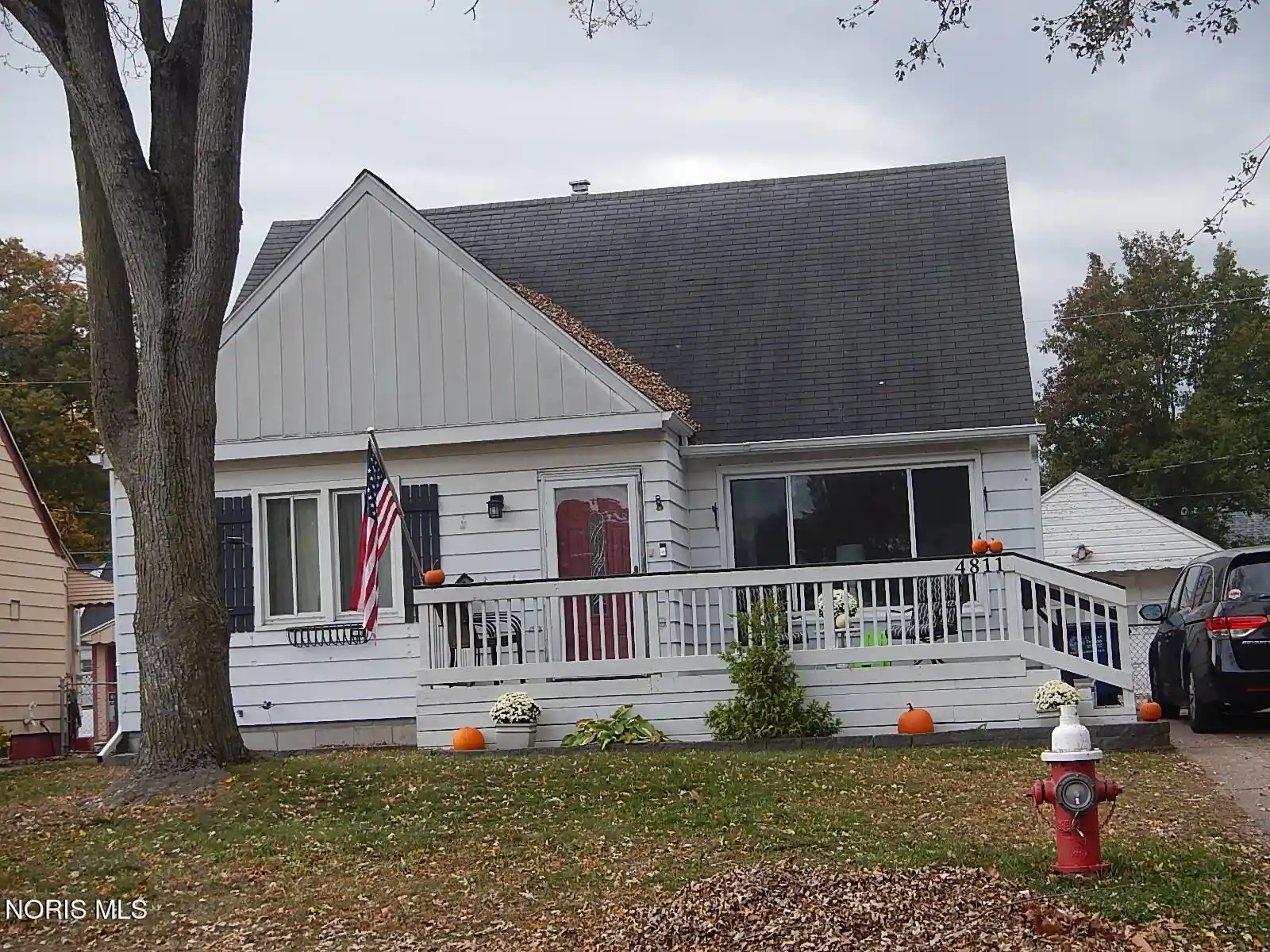 Single family home for sale at 4811 Naomi Dr, Toledo, OH 43623 | MLS# 10015414