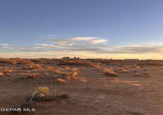 Photo 3 of House for sale at 14648 Bradley Rd, El Paso, TX 79938 | MLS# 900541 | Listing updated on 2026-05-21
