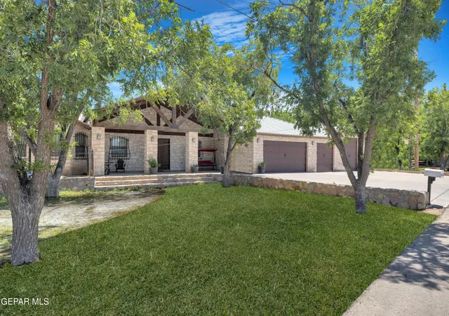 Photo 4 of Single family home for sale at 636 Keagle Rd, Socorro, TX 79927 | MLS# 905552 | Listing updated on 2026-10-06