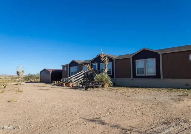 Photo 3 of Sale Pending at 19324 Sebastian Ave, El Paso, TX 79938 | MLS# 909691 | Listing updated on 2026-09-02