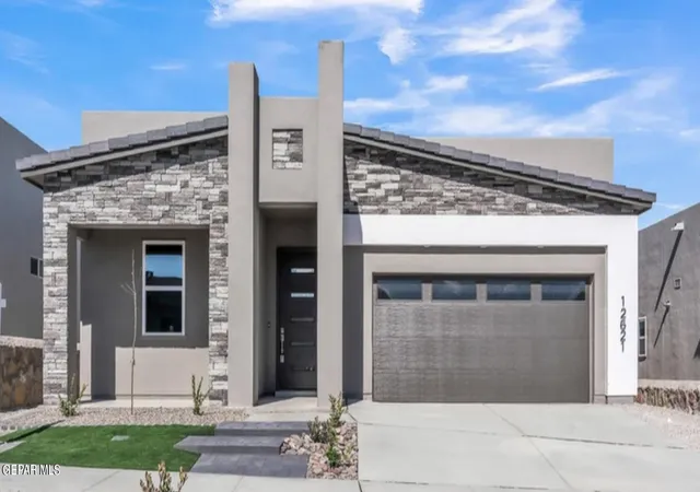 Photo 1 of Single family home for sale at 216 Emerald Gold Pl, Horizon City, TX 79928 | MLS# 910428 | Listing updated on 2026-06-18