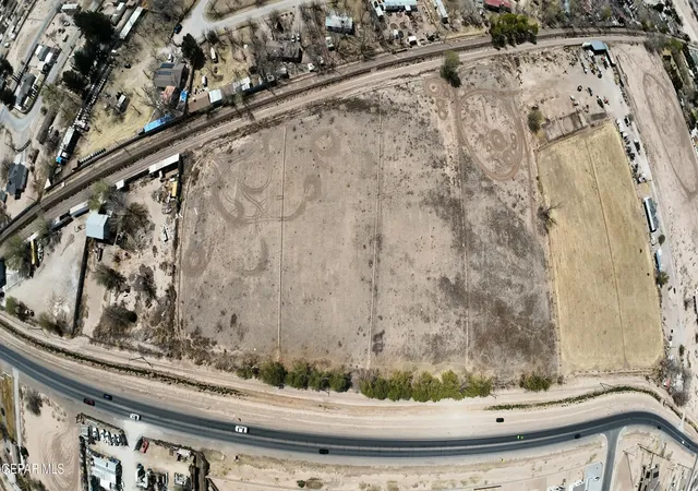 Photo 3 of Land for sale at 11690 N Loop Dr, Socorro, TX 79927 | MLS# 918891 | Listing updated on 2025-05-03