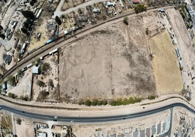 Photo 3 of Land for sale at 11690 N Loop Dr, Socorro, TX 79927 | MLS# 918891 | Listing updated on 2025-05-03