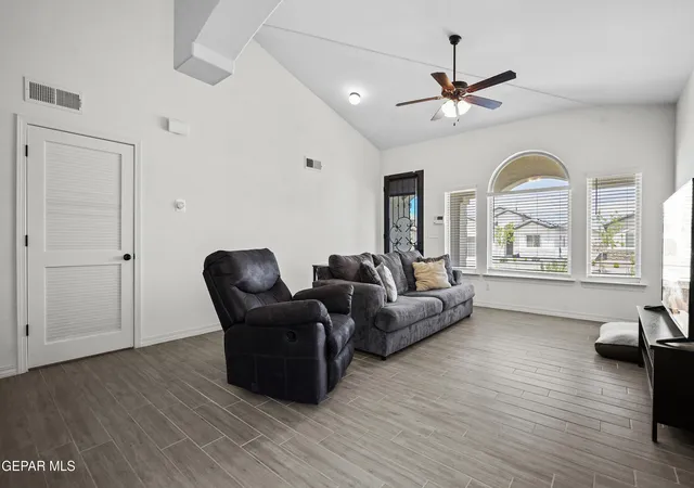 Photo 4 of Sale Pending at 12748 Monmouth Ave, El Paso, TX 79928 | MLS# 921633 | Listing updated on 2026-07-17