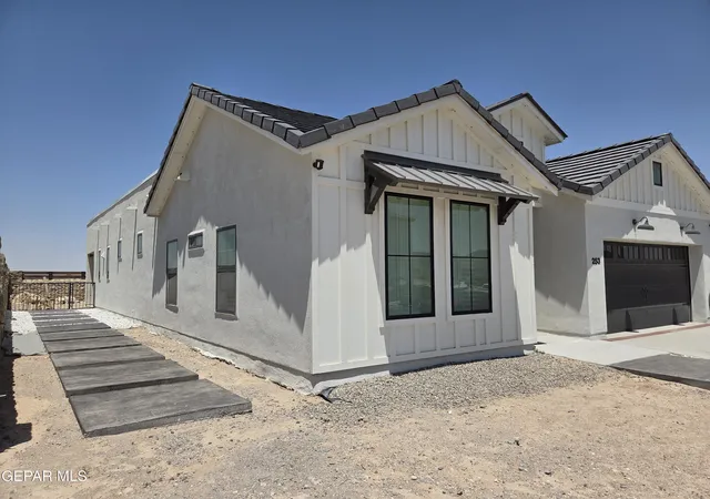 Homes for sale in Horizon City, TX | 253 Playa Vis St, Horizon City, TX 79928 | MLS# 924002