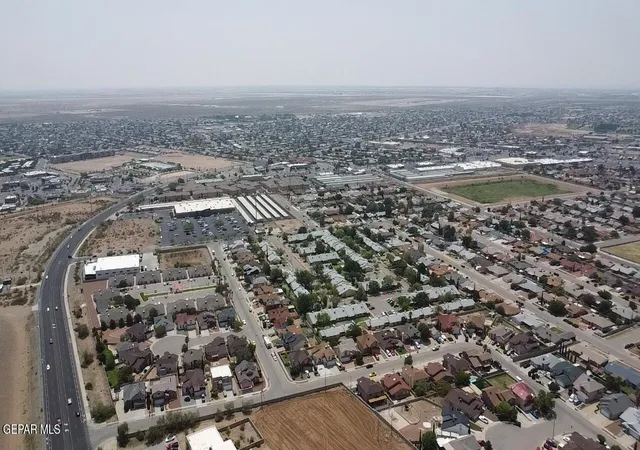 Photo 4 of Sale Pending at 9400 Stonewall Rd, El Paso, TX 79924 | MLS# 924958 | Listing updated on 2026-06-19