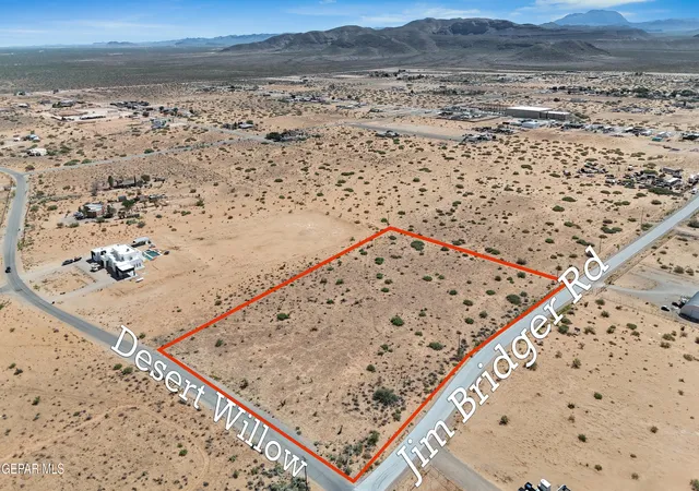 Photo 3 of Land for sale at 5700 Desert Willow Dr, El Paso, TX 79938 | MLS# 926851 | Listing updated on 2026-06-19