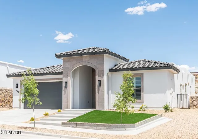 Photo 2 of Single family home for sale at 1842 Pommel Pl, El Paso, TX 79911 | MLS# 927056 | Listing updated on 2026-06-26