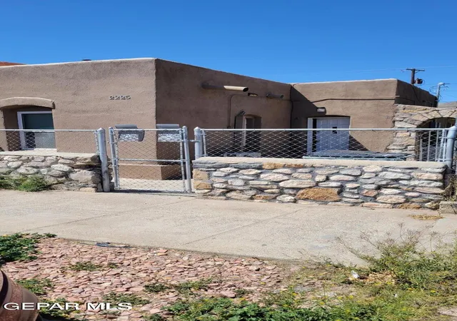 3rd image of 2225 Magoffin Ave, El Paso, TX 79901 | MLS# 929811