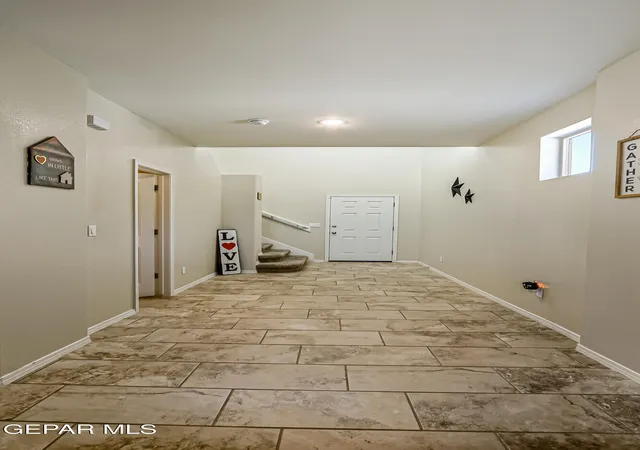 Photo 3 of Single family home for sale at 10620 Hidden Chapel Pl, El Paso, TX 79924 | MLS# 931587 | Listing updated on 2026-09-08