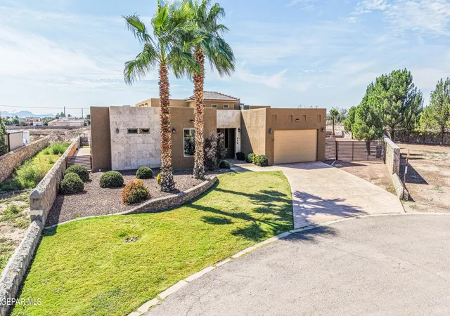 3rd image of 830 Neyla Dr, El Paso, TX 79932 | MLS# 931873