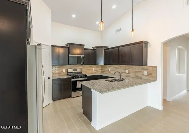4th image of 921 Gulf Streams Ave, El Paso, TX 79932 | MLS# 931676