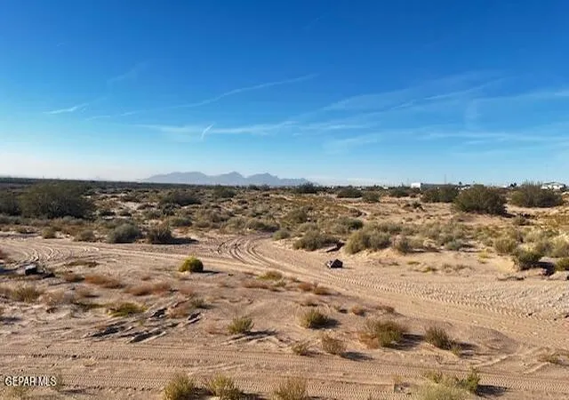 5th image of 26 Trans Park Dr, El Paso, TX 79927 | MLS# 933482