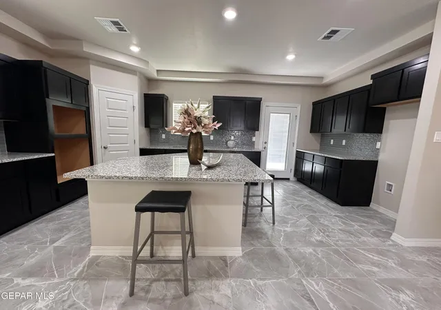 Photo 1 of Single family home for sale at 733 Paseo Del Agua St, Horizon City, TX 79928 | MLS# 931865 | Listing updated on 2026-09-22