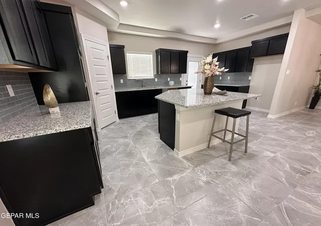Photo 3 of Single family home for sale at 733 Paseo Del Agua St, Horizon City, TX 79928 | MLS# 931865 | Listing updated on 2026-09-22