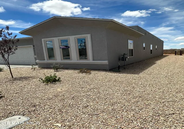 Homes for sale in El Paso, TX | 13813 Centro Vista Ave, El Paso, TX 79928 | MLS# 932346