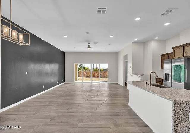 5th image of 6933 Levee Cir, El Paso, TX 79932 | MLS# 933329