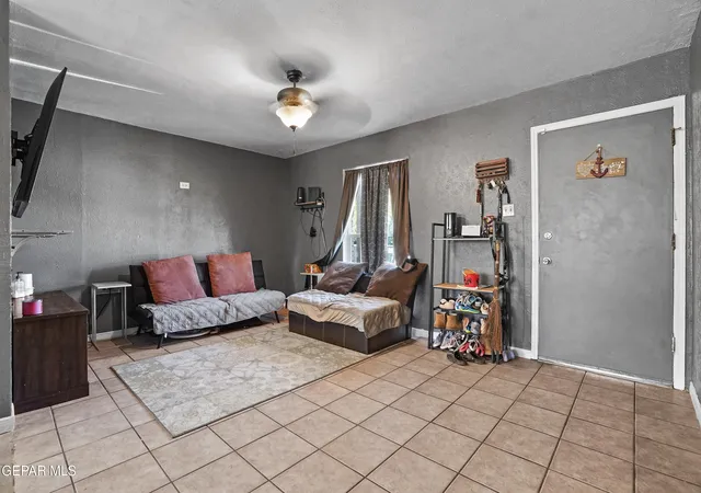 Photo 3 of Single family home for sale at 5516 Fairbanks Dr, El Paso, TX 79924 | MLS# 933244 | Listing updated on 2026-08-01