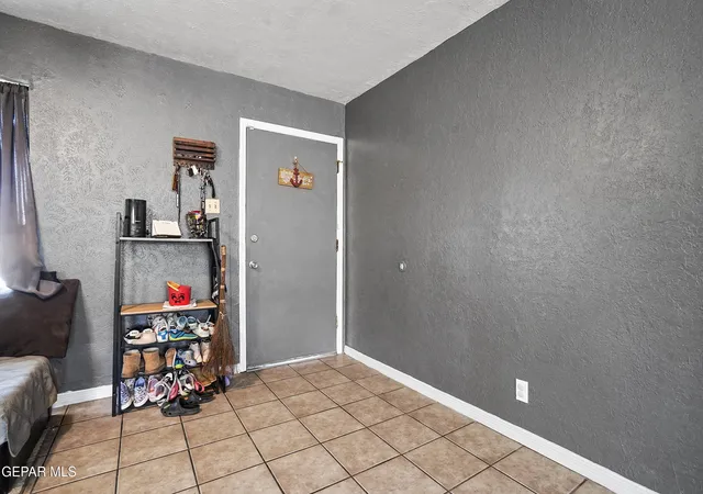 Photo 4 of Single family home for sale at 5516 Fairbanks Dr, El Paso, TX 79924 | MLS# 933244 | Listing updated on 2026-08-01