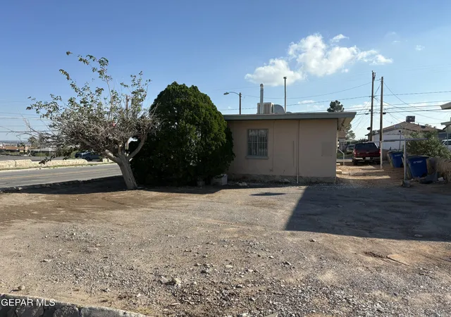3rd image of 1813 & 181 Alabama St, El Paso, TX 79930 | MLS# 933980