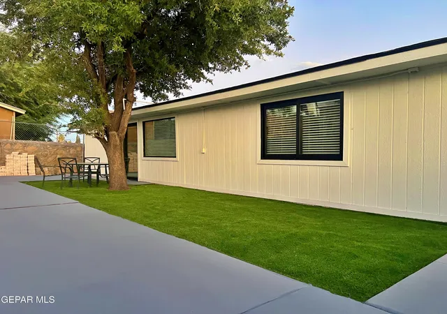 Photo 3 of Single family home for sale at 7531 Wilcox Dr, El Paso, TX 79915 | MLS# 934544 | Listing updated on 2026-07-23