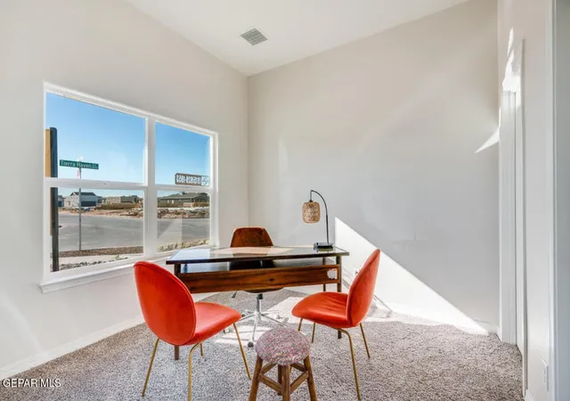 Photo 5 of Single family home for sale at 6039 Summer Ridge St, Sunland Park, NM 88008 | MLS# 935102 | Listing updated on 2026-09-02