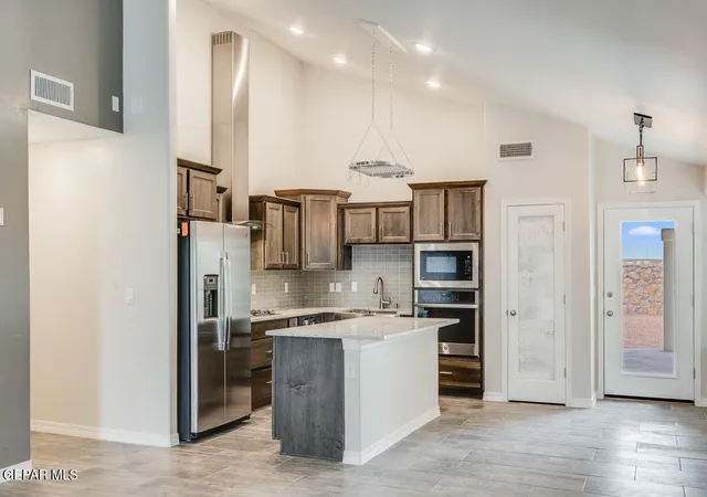 Photo 4 of Single family home for sale at 6060 Summer Ridge, Santa Teresa, NM 88008 | MLS# 935399 | Listing updated on 2026-10-02