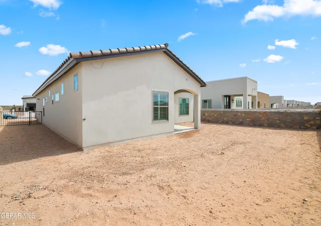 32nd image of 10712 Bill Bates St, El Paso, TX 79924 | MLS# 935492
