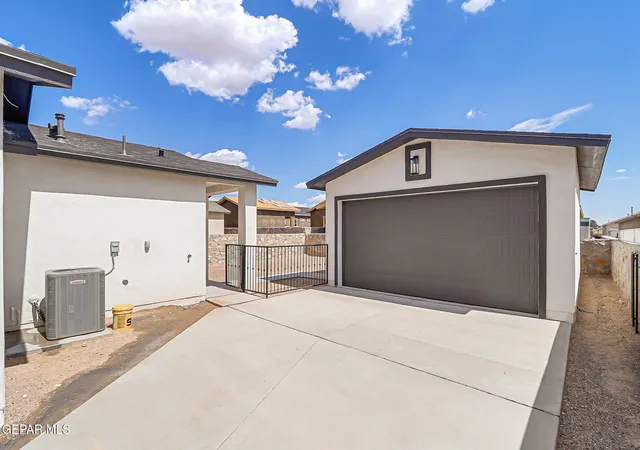 Homes for sale in El Paso, TX | 3940 Surmise St, El Paso, TX 79938 | MLS# 935651
