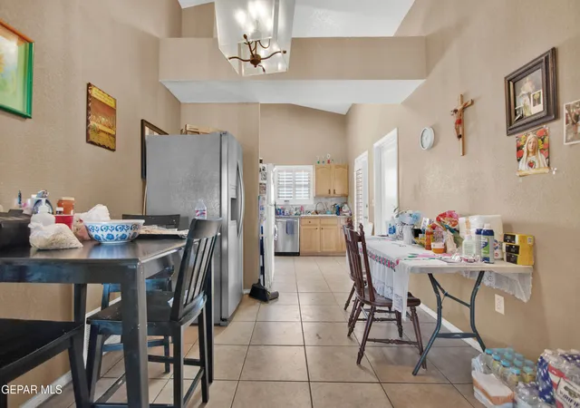 5th image of 808 Nazareno St, El Paso, TX 79928 | MLS# 936741