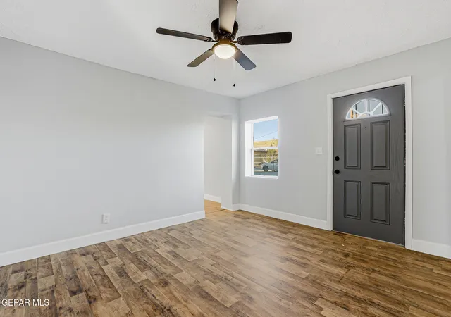 Photo 3 of Sale Pending at 6716 Esteban Ln, El Paso, TX 79905 | MLS# 936808 | Listing updated on 2026-10-26