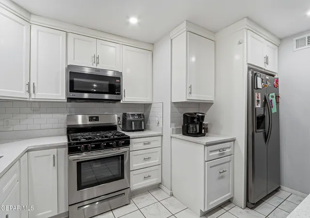 Photo 3 of House for sale at 10540 Socorro Rd, Socorro, TX 79927 | MLS# 936846 | Listing updated on 2026-09-04