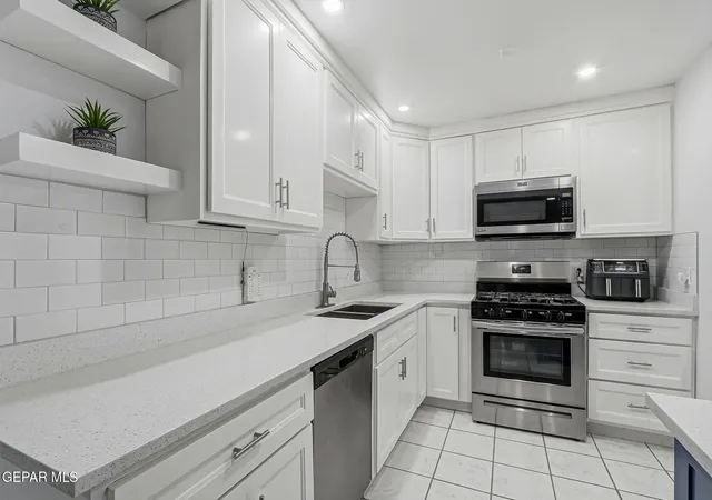 Photo 4 of House for sale at 10540 Socorro Rd, Socorro, TX 79927 | MLS# 936846 | Listing updated on 2026-09-04