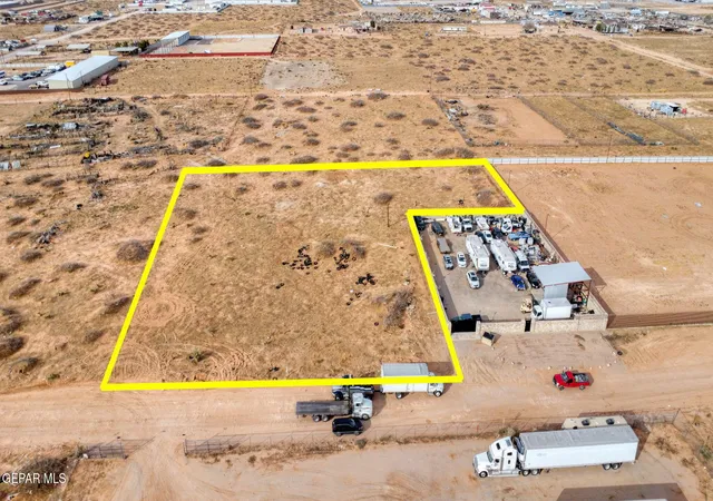 Photo 4 of Land for sale at 13741 Bernard Ln, El Paso, TX 79938 | MLS# 937012 | Listing updated on 2026-07-22