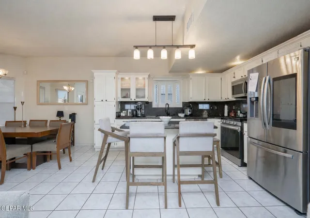 Photo 4 of Single family home for sale at 253 Northbrook Ct, El Paso, TX 79932 | MLS# 937149 | Listing updated on 2026-08-24