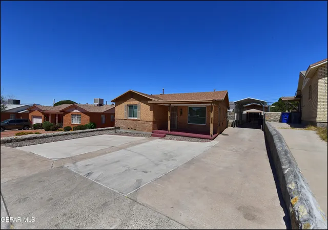 Photo 3 of Single family home for sale at 5107 Raymond Jays Rd, El Paso, TX 79903 | MLS# 937017 | Listing updated on 2026-07-29