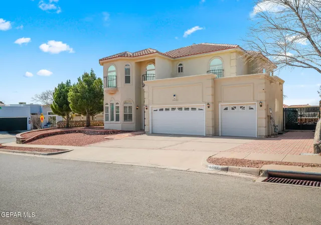 3rd image of 6389 Franklin Trail Dr, El Paso, TX 79912 | MLS# 938074
