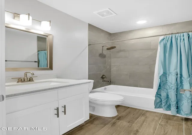 Photo 4 of Sale Pending at 12933 Pontesbury Dr, El Paso, TX 79928 | MLS# 939296 | Listing updated on 2026-07-02