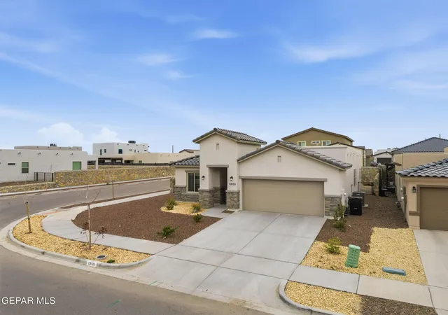 3rd image of 13131 Emerald Isle St, Horizon City, TX 79928 | MLS# 938433