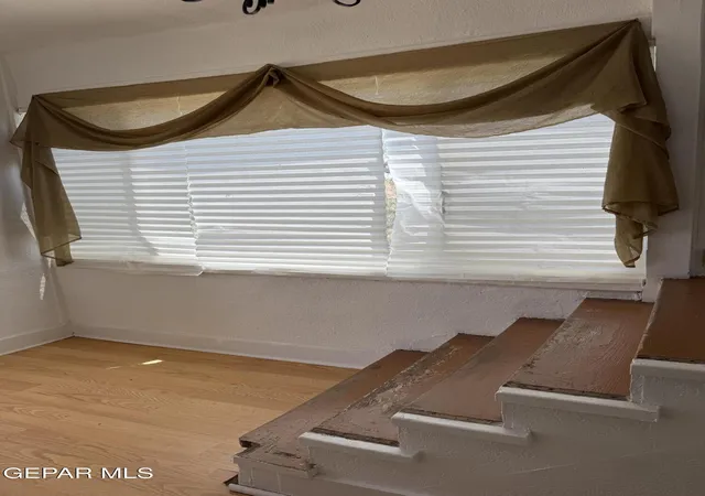 Photo 3 of Single family home for sale at 1609 Georgia Pl, El Paso, TX 79902 | MLS# 938529 | Listing updated on 2026-08-02