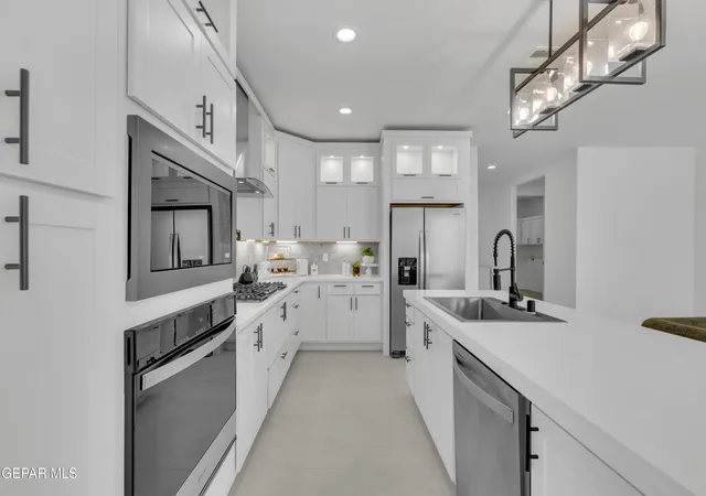 Photo 3 of Single family home for sale at 850 Harpendem Dr, Horizon City, TX 79928 | MLS# 938454 | Listing updated on 2026-07-26