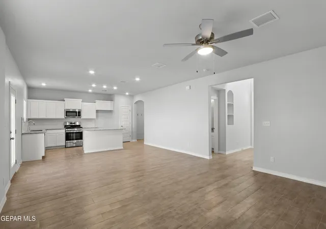 4th image of 14032 Paseo Alegre Dr, El Paso, TX 79928 | MLS# 938962