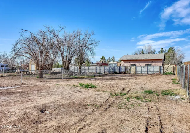 29th image of 11607 Valle Bonito Rd, Socorro, TX 79927 | MLS# 939006
