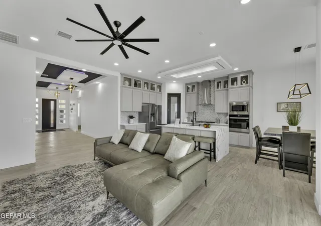 Photo 4 of Single family home for sale at 3920 Surmise St, El Paso, TX 79938 | MLS# 939119 | Listing updated on 2026-09-11