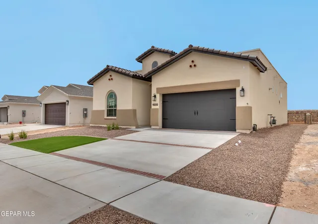 Homes for sale in Horizon City, TX | 13885 Paseo Celste Dr, Horizon City, TX 79928 | MLS# 939425