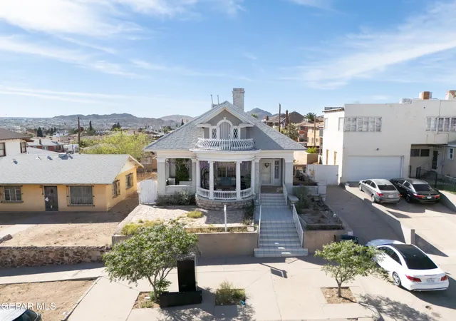 Photo 4 of Single family home for sale at 521 Randolph Dr, El Paso, TX 79902 | MLS# 939502 | Listing updated on 2026-10-03