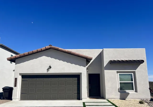 Photo 1 of Single family home for sale at 107 Wind Ml St, Sunland Park, NM 88008 | MLS# 939631 | Listing updated on 2026-09-29