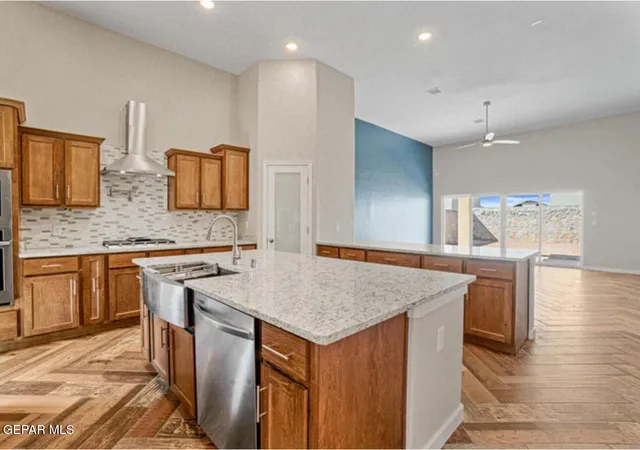 Photo 3 of Single family home for sale at 224 Bonnie Trl, Sunland Park, NM 88063 | MLS# 939689 | Listing updated on 2026-06-18